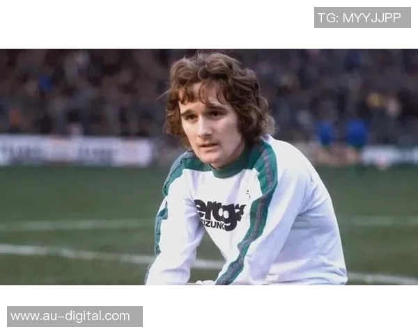 本世纪足球百大球星盘点 谁是最具影响力的十位传奇人物